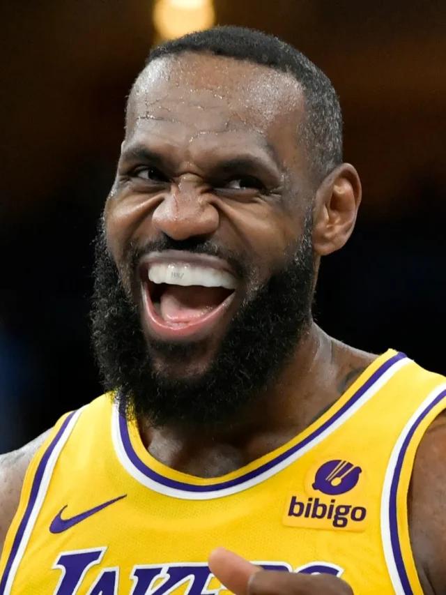 Source: LeBron James to stay with Lakers for $104M.